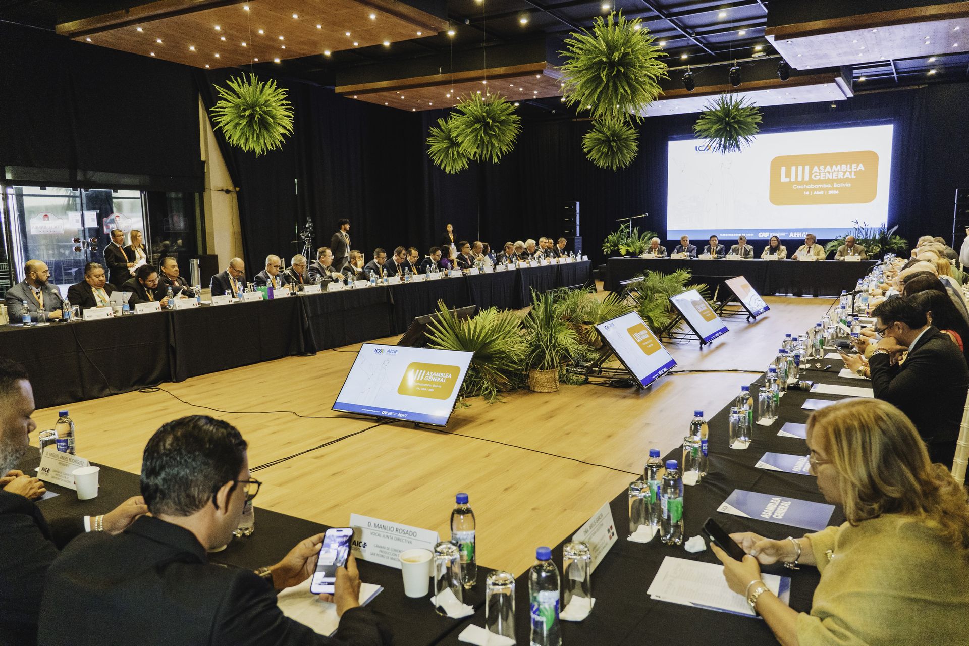 Día 4 — Asamblea AICO